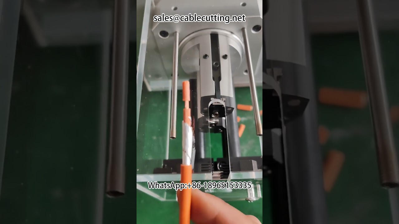 เครื่องปอกสายไฟอัตโนมัติสำหรับสายไฟรถยนต์และสายโคแอกเชียล | อุปกรณ์ย้ำขั้วต่อประสิทธิภาพสูง