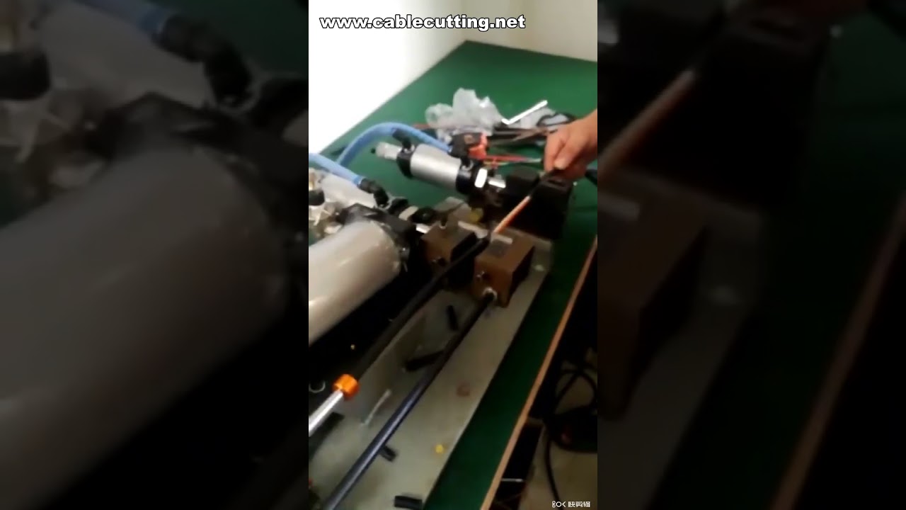 เครื่องลอกสายไฟหุ้มฉนวนแบบนิวเมติก | Pneumatic Sheathed Cable Stripping Machine