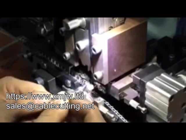 เครื่องปอกสายแบน WPM 1500w เชื่อมต่อทองแดง Crimp ขั้วต่อสายไฟอัตโนมัติ