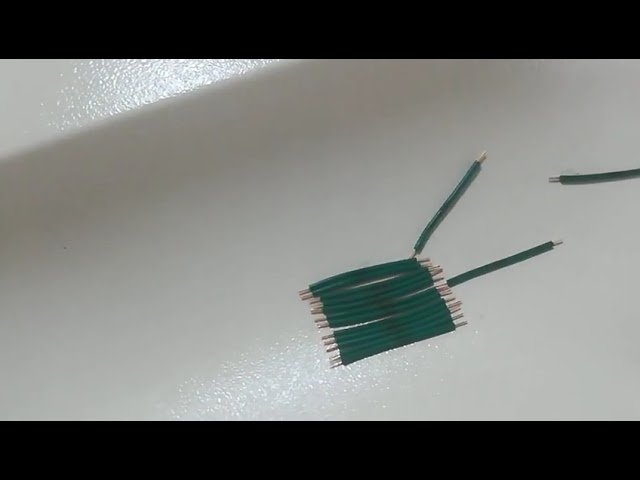เครื่องถอดฉนวนความร้อน ตัดและบิดลวดถักอัตโนมัติ สำหรับการผลิตสาย USB Data Cable