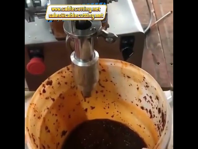 เครื่องบรรจุเพสต์และซอสแบบนิวเมติก U Type ผสมและบรรจุสำหรับเนยถั่ว ซอส และเพสต์