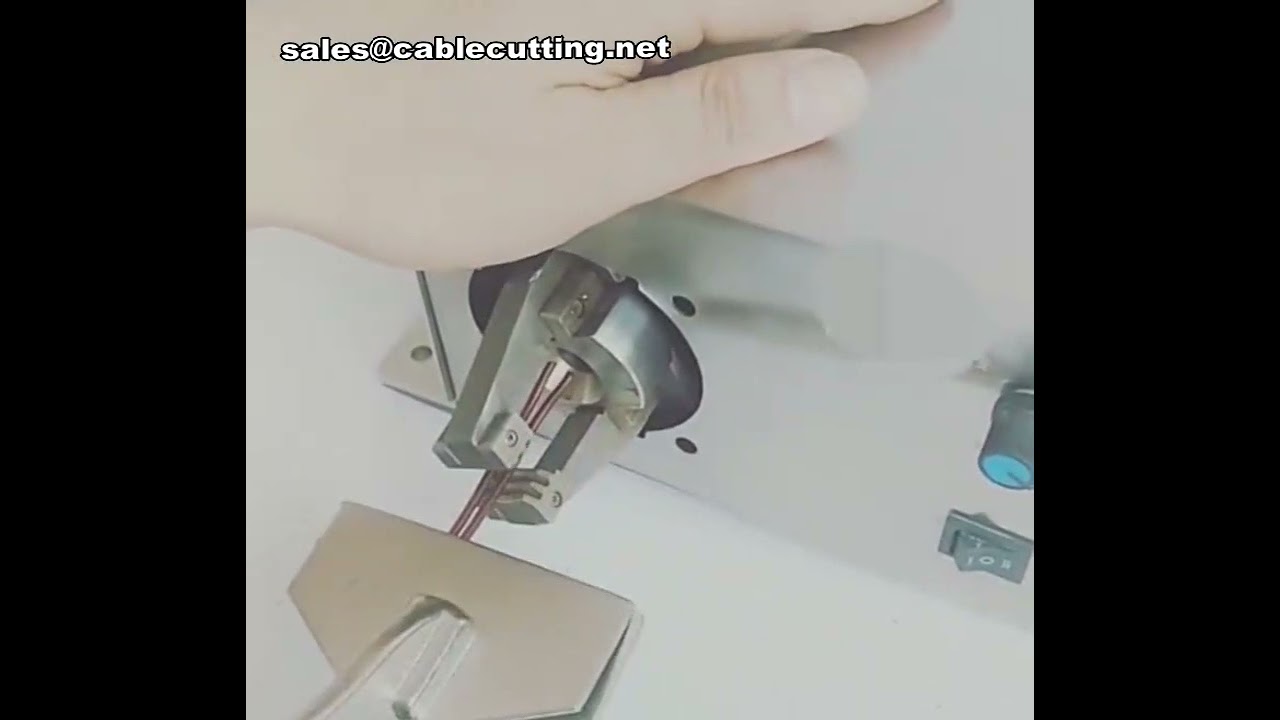 เครื่องบิดสายแบบหลายเส้น (Multi Strand Twist Machine) สำหรับผลิตแกนสายเคเบิลและเครื่องมือบิดทองแดง